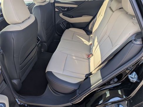 New 2025 Subaru Outback Limited image 24