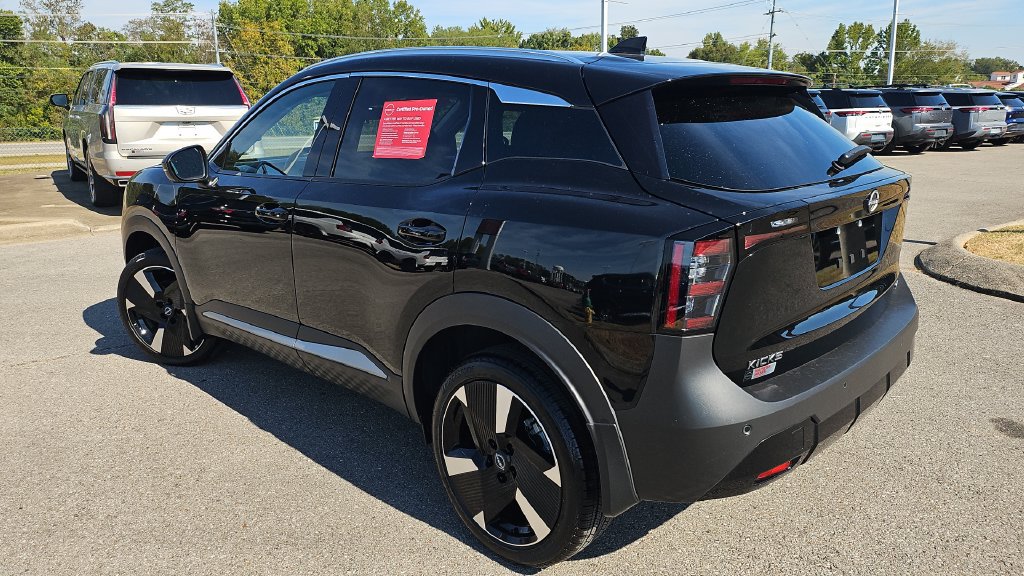 Used 2026 Nissan Kicks SR FWD image 15