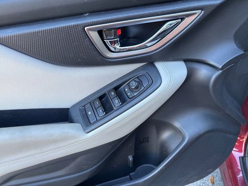 Used 2023 Subaru Forester Premium image 9