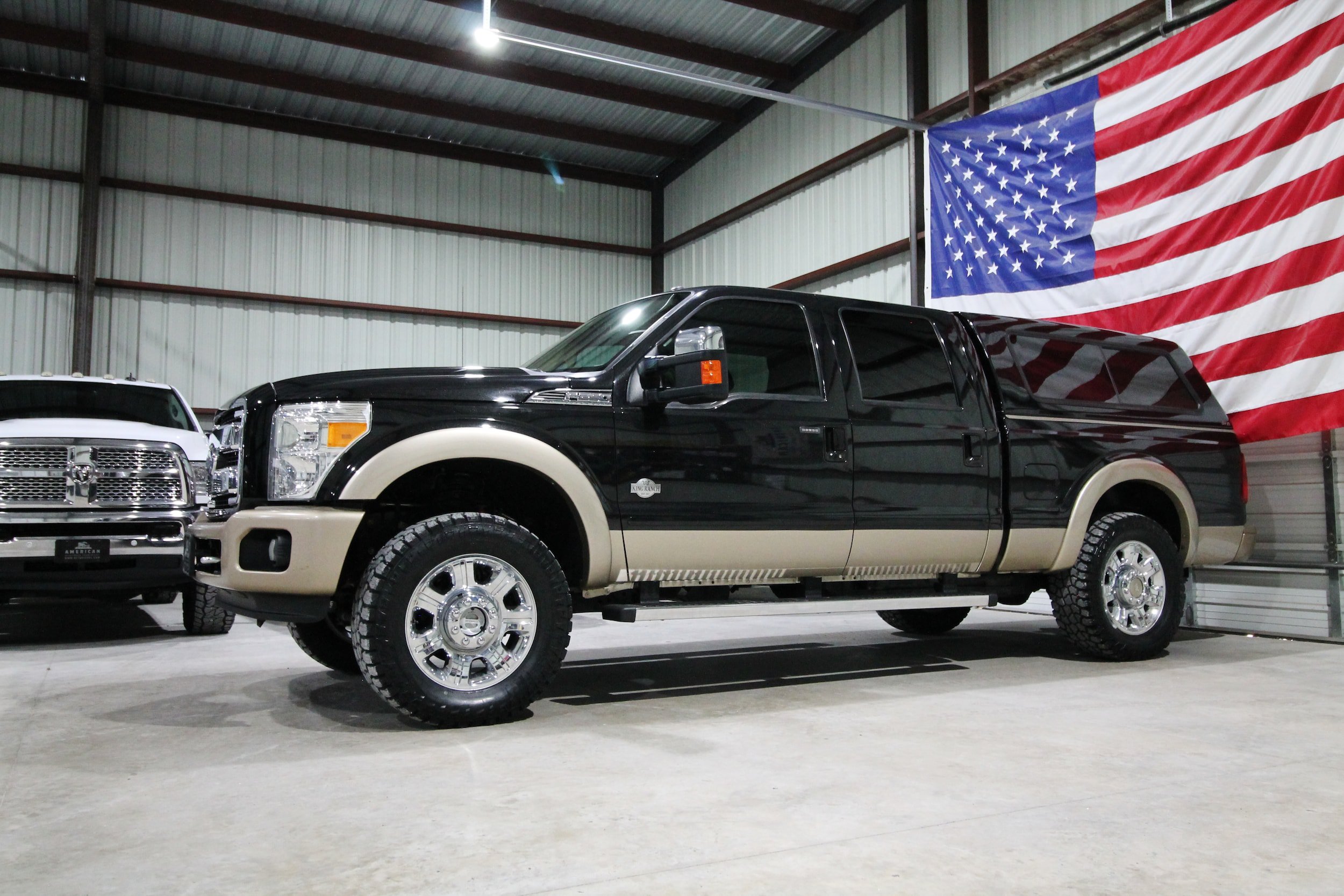 Used 2012 Ford F250 King Ranch w/ King Ranch w/Chrome Pkg AWD/4WD image 4