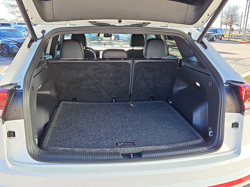 Certified 2025 Volkswagen Atlas Cross Sport SEL Premium R-Line image 6