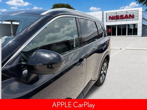 Used 2021 Nissan Rogue SV w/ Premium Package AWD/4WD image 13
