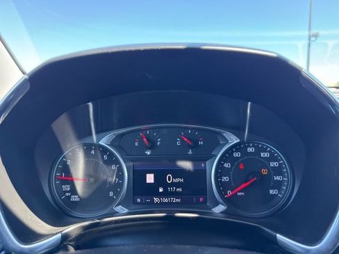 Used 2019 Chevrolet Equinox LT w/ Sun & Navigation Package AWD/4WD image 11