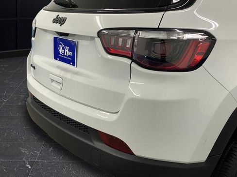 New 2025 Jeep Compass Latitude w/ Sun & Sound Group image 34