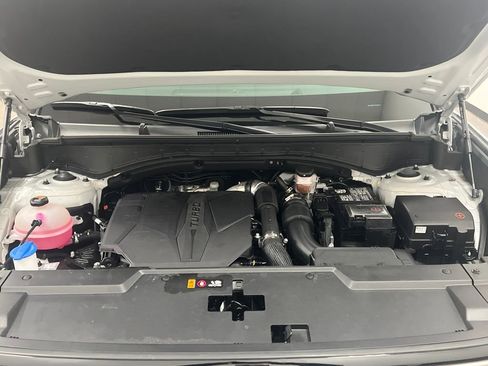 Used 2025 Hyundai Santa Fe SE image 31