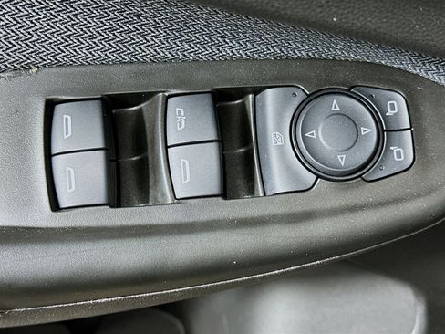 Used 2023 Chevrolet TrailBlazer LT image 15