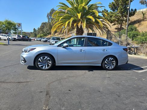 Used 2025 Subaru Legacy Limited AWD/4WD image 4
