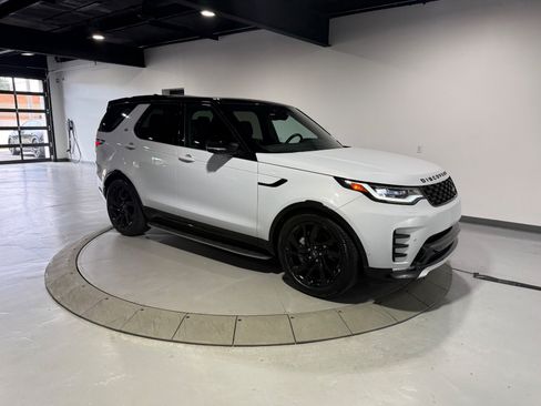 Used 2023 Land Rover Discovery S R-Dynamic AWD/4WD image 6