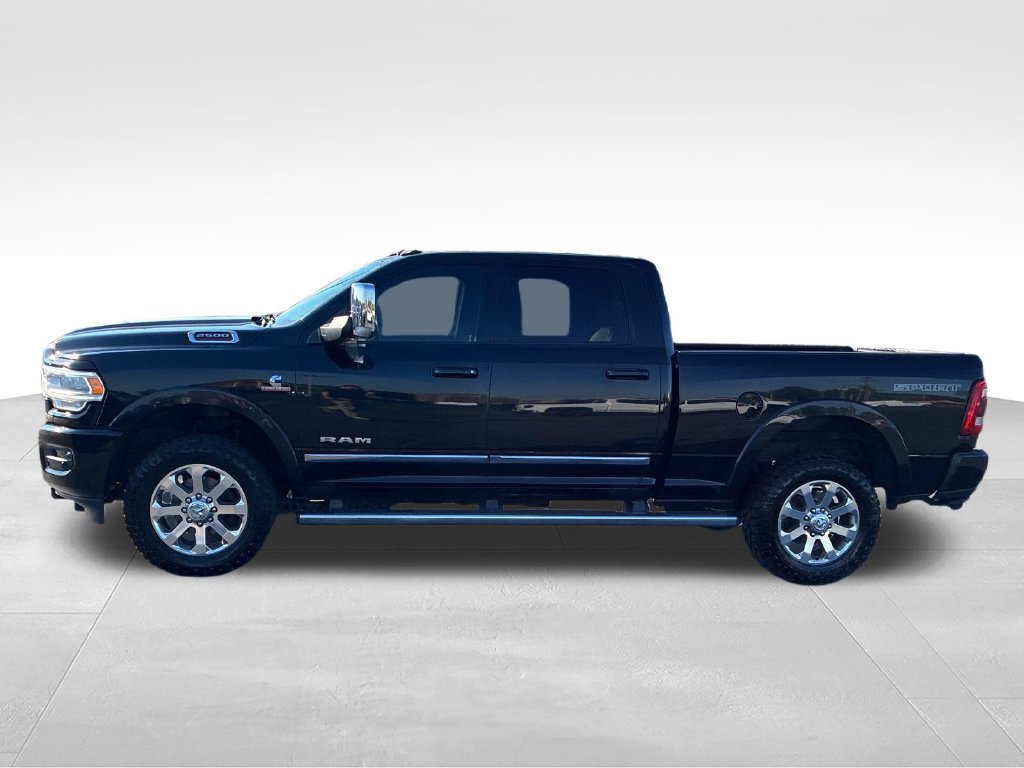 Used 2019 RAM 2500 Laramie AWD/4WD image 2