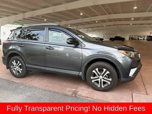 Used 2016 Toyota RAV4 LE FWD image 14