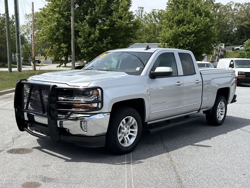 Used 2019 Chevrolet Silverado 1500 LT w/ All Star Edition AWD/4WD image 2