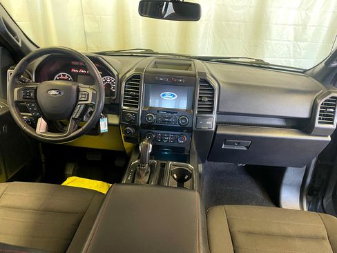 Used 2019 Ford F150 XLT w/ Equipment Group 302A Luxury image 17