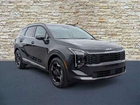 New 2026 Kia Sportage EX w/ EX Panorama Roof Package image 2