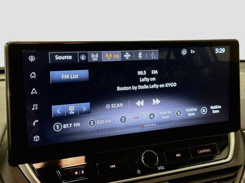Used 2024 Nissan Altima 2.5 SV w/ SV Premium Package FWD image 21