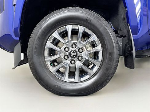 Certified 2024 Toyota Tacoma Limited AWD/4WD image 42