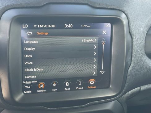 Used 2022 Jeep Renegade Sport image 11