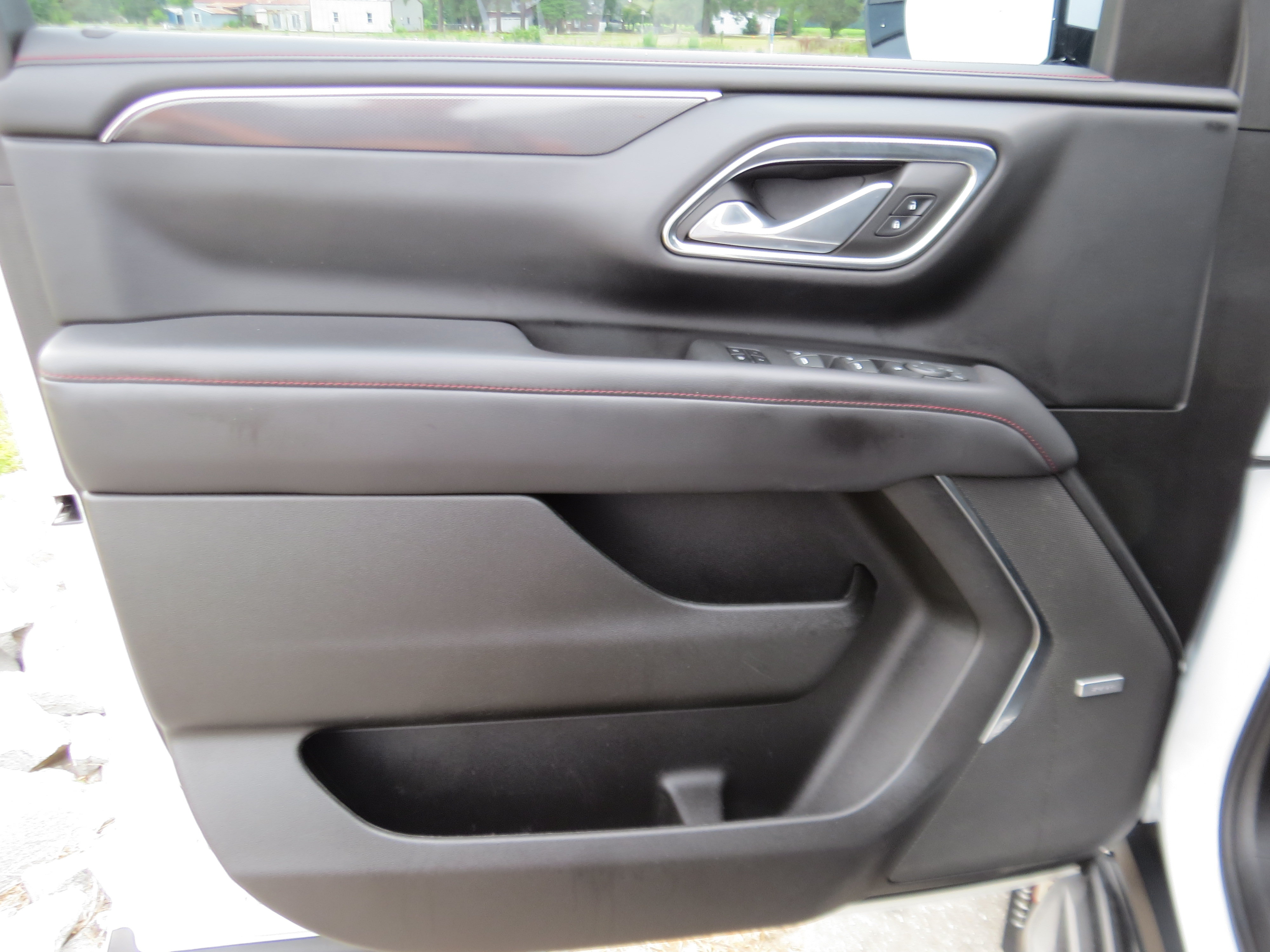 Used 2023 Chevrolet Tahoe RST AWD/4WD image 22
