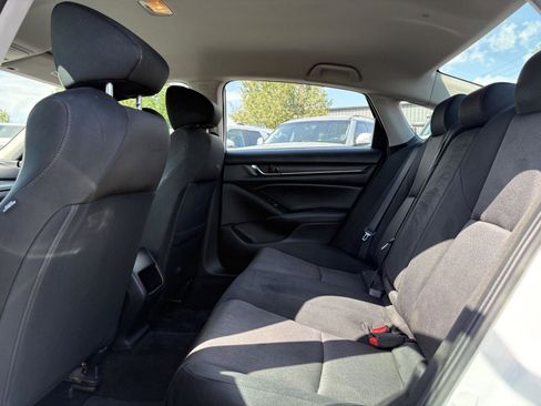 Used 2018 Honda Accord LX image 18