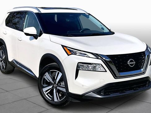 Used 2023 Nissan Rogue SL w/ SL Premium Package AWD/4WD image 3