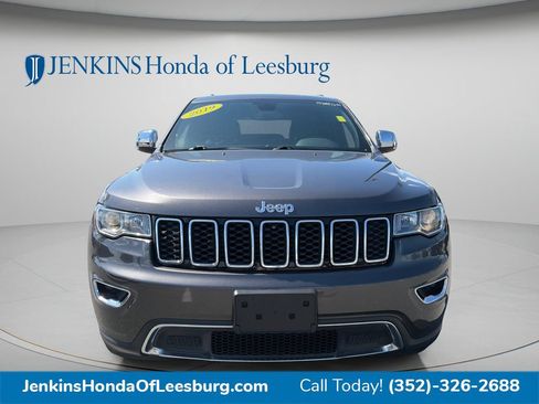 Used 2019 Jeep Grand Cherokee Limited AWD/4WD image 8