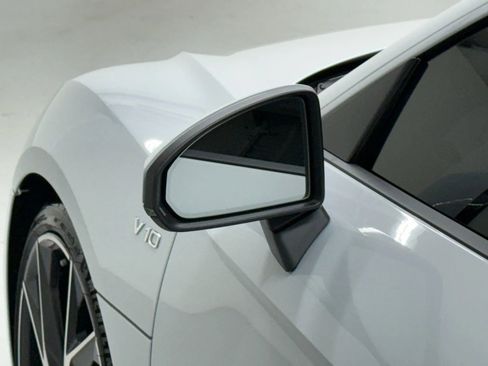 Used 2022 Audi R8 V10 performance image 28