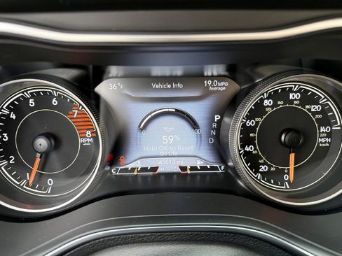 Used 2020 Jeep Cherokee Limited w/ Technology Group image 15