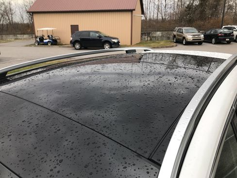 Used 2023 Mercedes-Benz GLB 250 4MATIC image 5