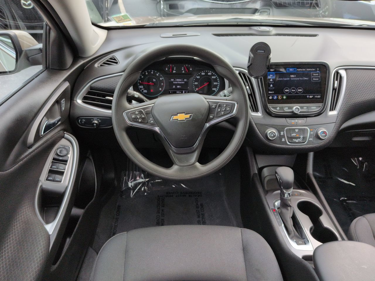 Used 2025 Chevrolet Malibu LS FWD image 15
