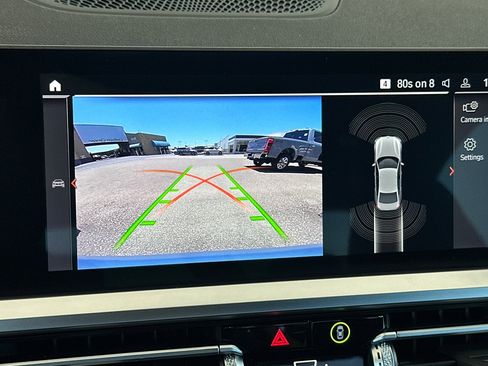 Used 2022 BMW 330i Sedan w/ Premium Package image 18