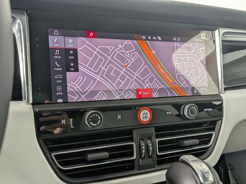 New 2026 Porsche Macan S AWD/4WD image 18