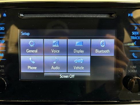 Used 2017 Toyota Corolla SE FWD image 13