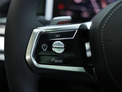 New 2026 BMW i7 xDrive60 AWD/4WD image 32
