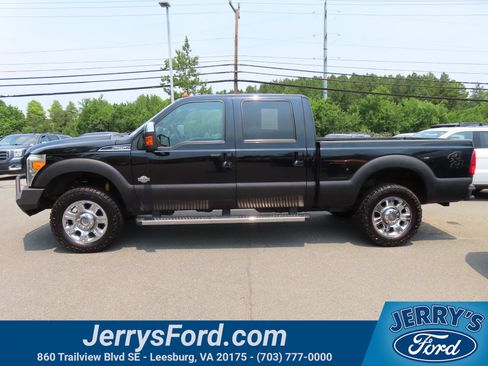 Used 2016 Ford F250 King Ranch w/ Snow Plow Prep Package AWD/4WD image 6