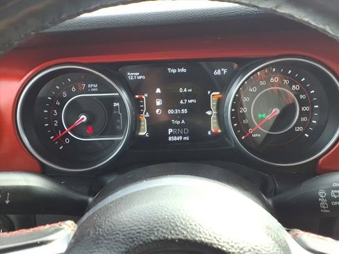 Used 2018 Jeep Wrangler Unlimited Rubicon w/ LED Lighting Group image 29