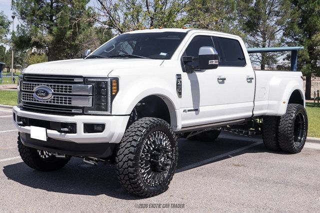 Used 2017 Ford F450 Platinum w/ Platinum Ultimate Package AWD/4WD image 14