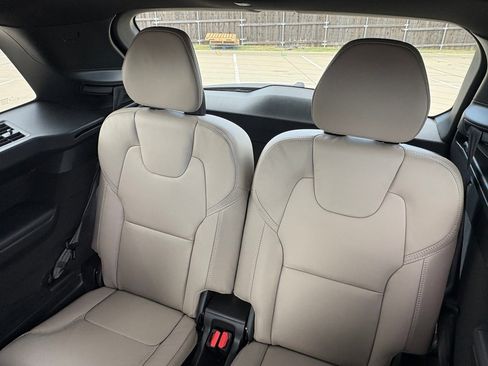New 2026 Volvo XC90 B6 Ultra w/ Protection Package Premier image 23