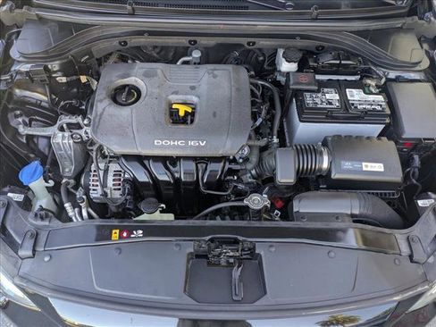 Used 2018 Hyundai Elantra SEL image 22