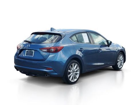 Used 2017 MAZDA MAZDA3 Grand Touring w/ Premium Equipment Package FWD image 4
