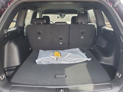 New 2025 Jeep Grand Cherokee Limited image 30