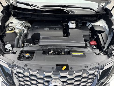 Used 2024 Nissan Murano SV w/ SV Midnight Edition Package FWD image 30