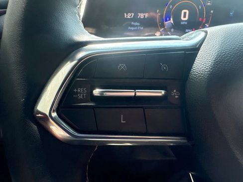 Used 2024 Chevrolet Traverse Z71 AWD/4WD image 27