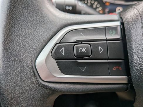 Used 2022 Jeep Compass Trailhawk w/ Sun and Sound Group image 15