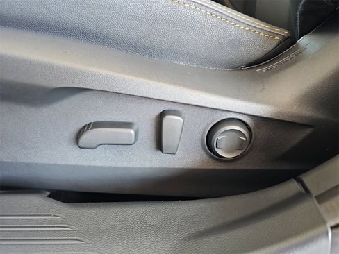 New 2025 Subaru Outback Wilderness image 31