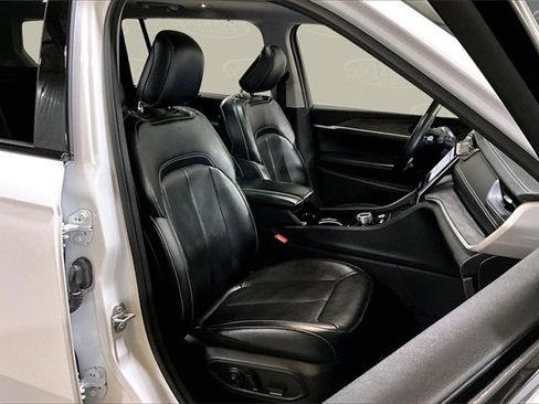 Used 2021 Jeep Grand Cherokee L Limited image 15