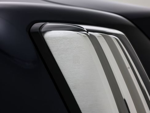 New 2026 Rolls-Royce Spectre image 49