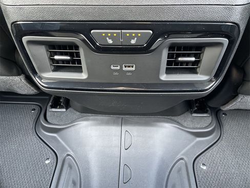 New 2026 GMC Sierra 1500 AT4 w/ AT4 Premium Package image 22