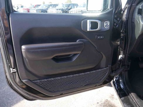 Certified 2023 Jeep Wrangler Sport S image 15