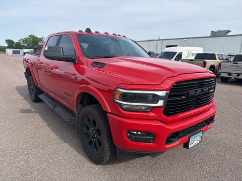 Used 2021 RAM 2500 Laramie w/ Night Edition AWD/4WD image 4