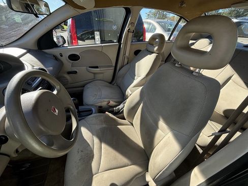 Used 2004 Saturn ION Level 2 FWD image 15