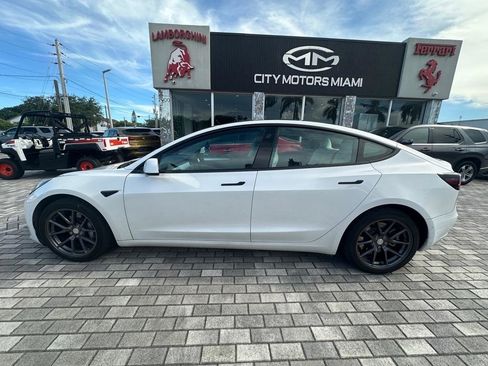 Used 2022 Tesla Model 3 RWD image 4